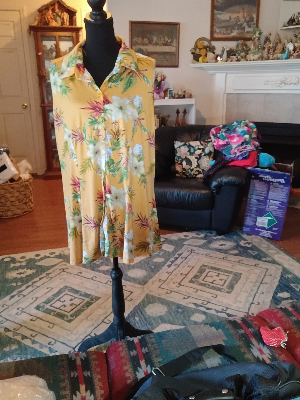 Sleeveless Yellow Tropical Button-Front Blouse